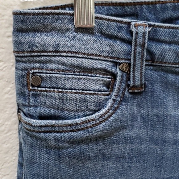 Kut from the Kloth Distressed Catherine Boyfriend Jeans Size 6 - Picture 5 of 13